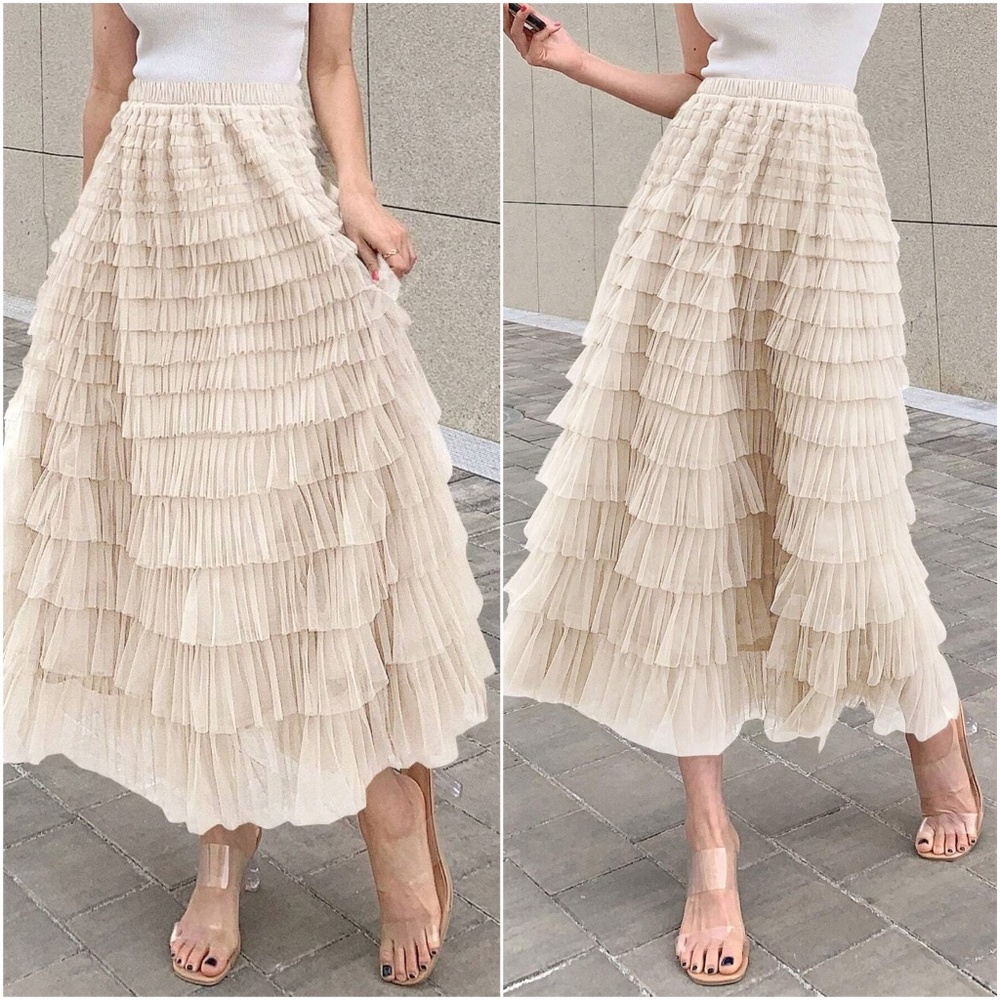 Luxe Mesh Layered Evening Flowy Maxi Skirt - Picture 9 of 13